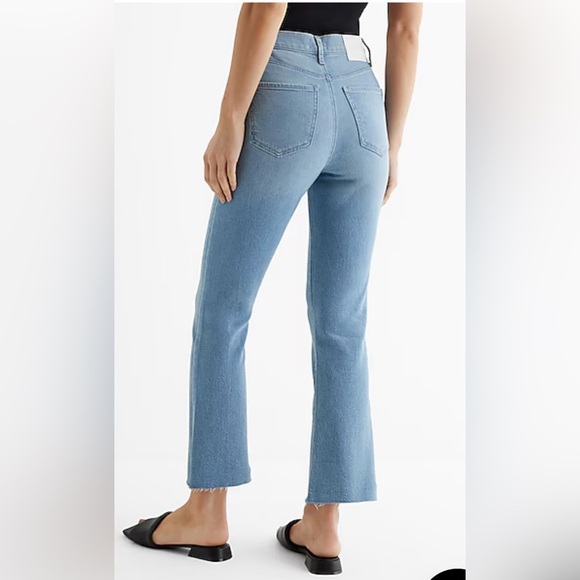 Express High Waisted Light Wash Raw Hem Cropped Flare Jeans size 14 - Picture 2 of 10